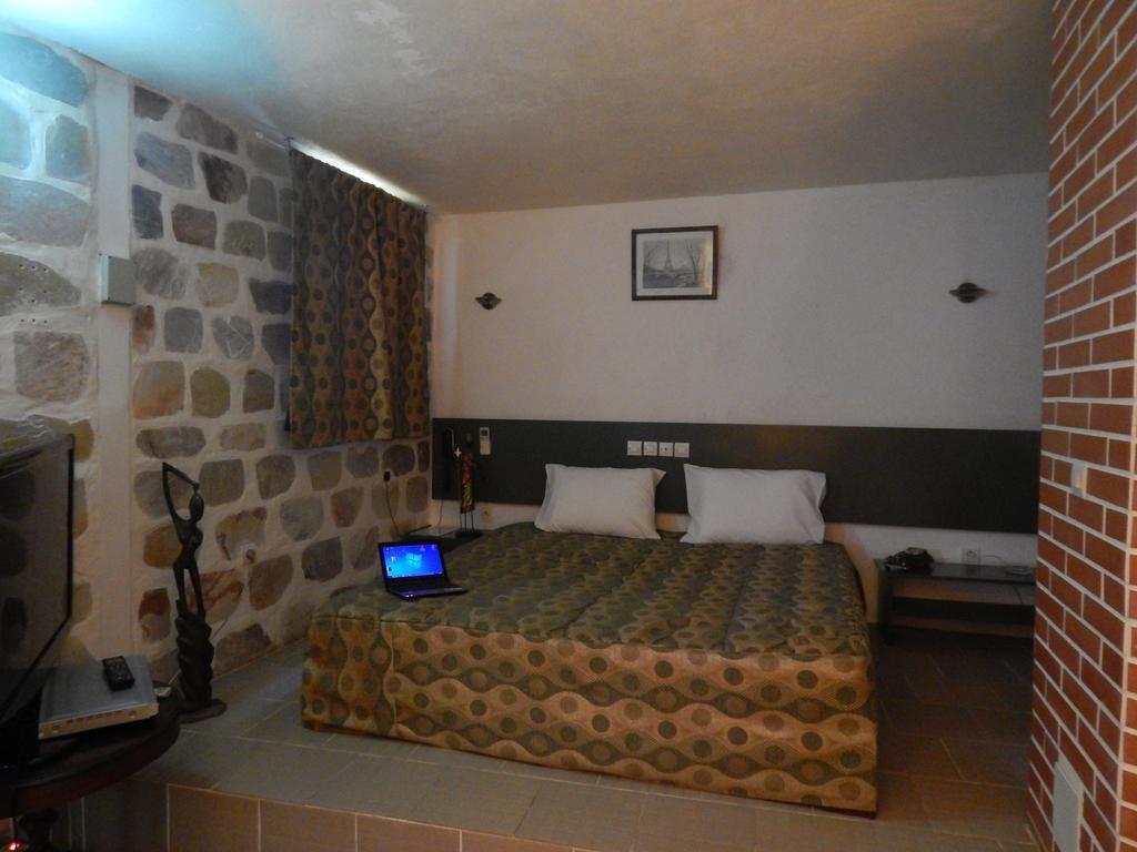 Résidence Hôtelière Océane Lomé Chambre photo
