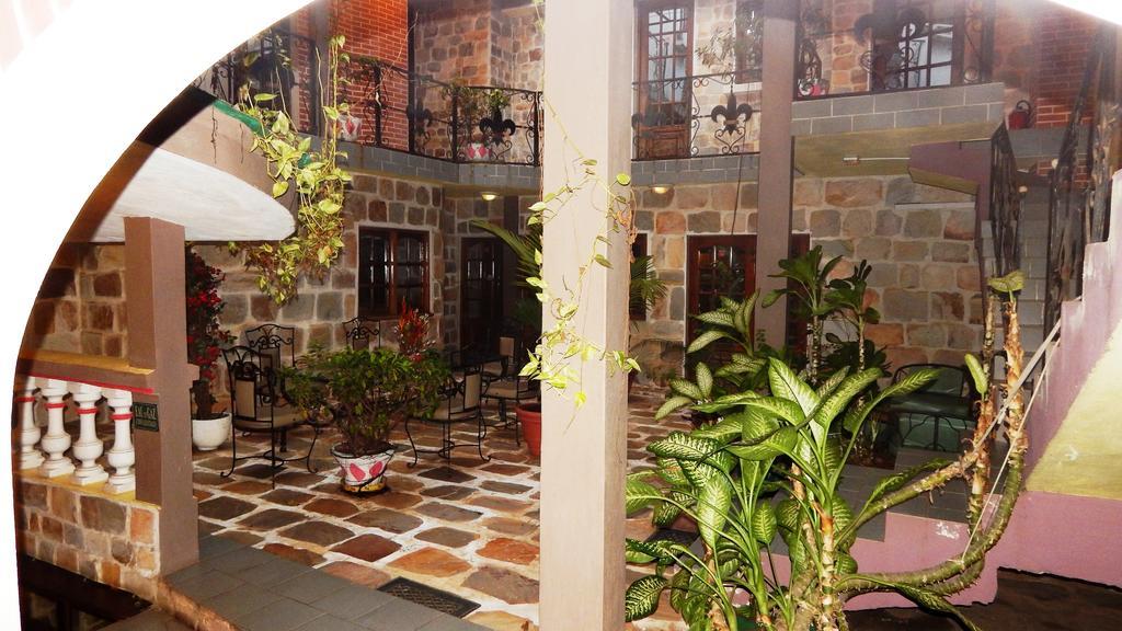 Résidence Hôtelière Océane Lomé Extérieur photo